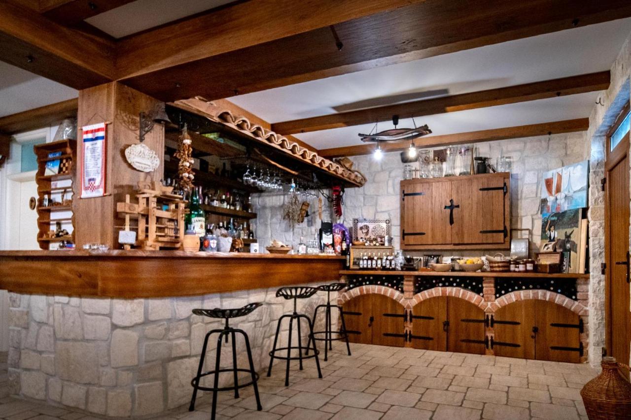 Kastell Apartments Lopar Zewnętrze zdjęcie