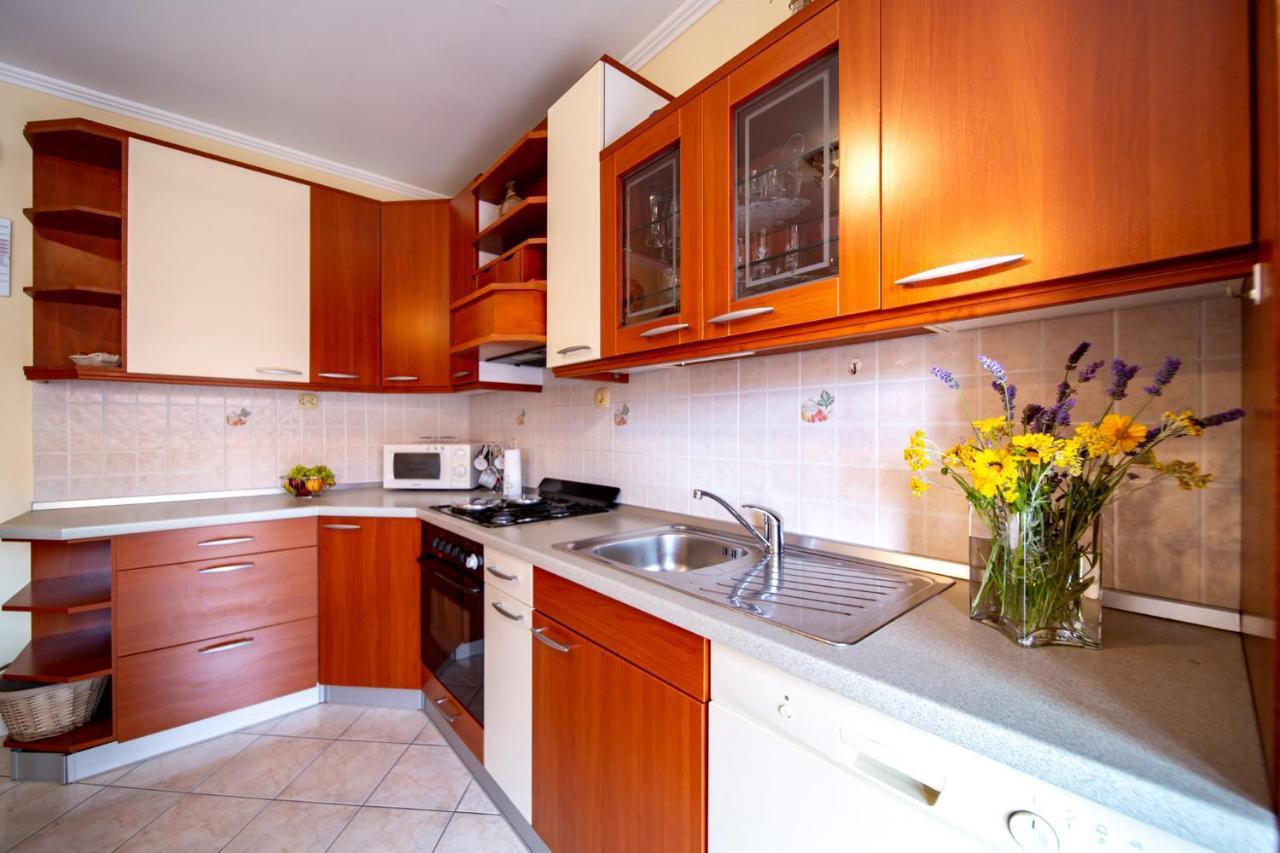 Kastell Apartments Lopar Zewnętrze zdjęcie