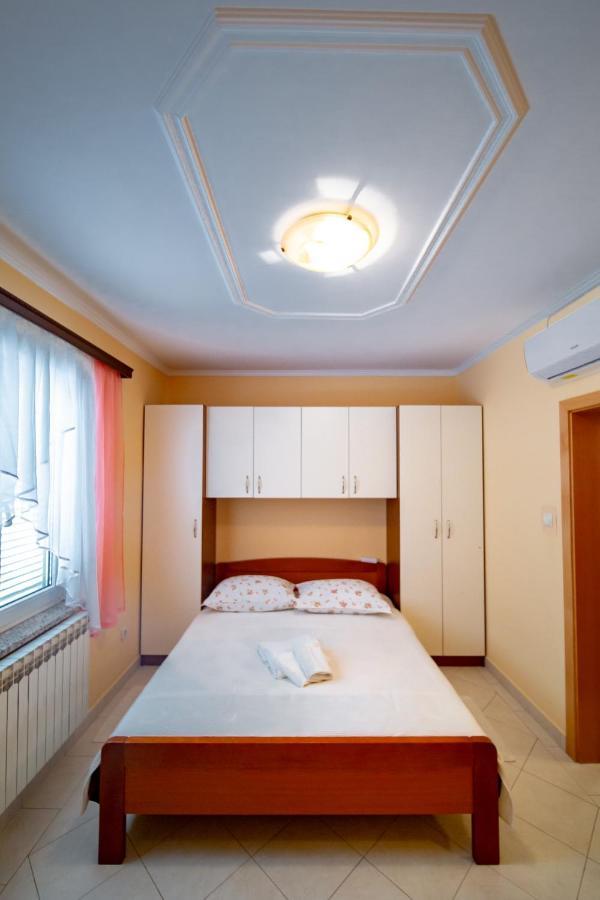 Kastell Apartments Lopar Zewnętrze zdjęcie
