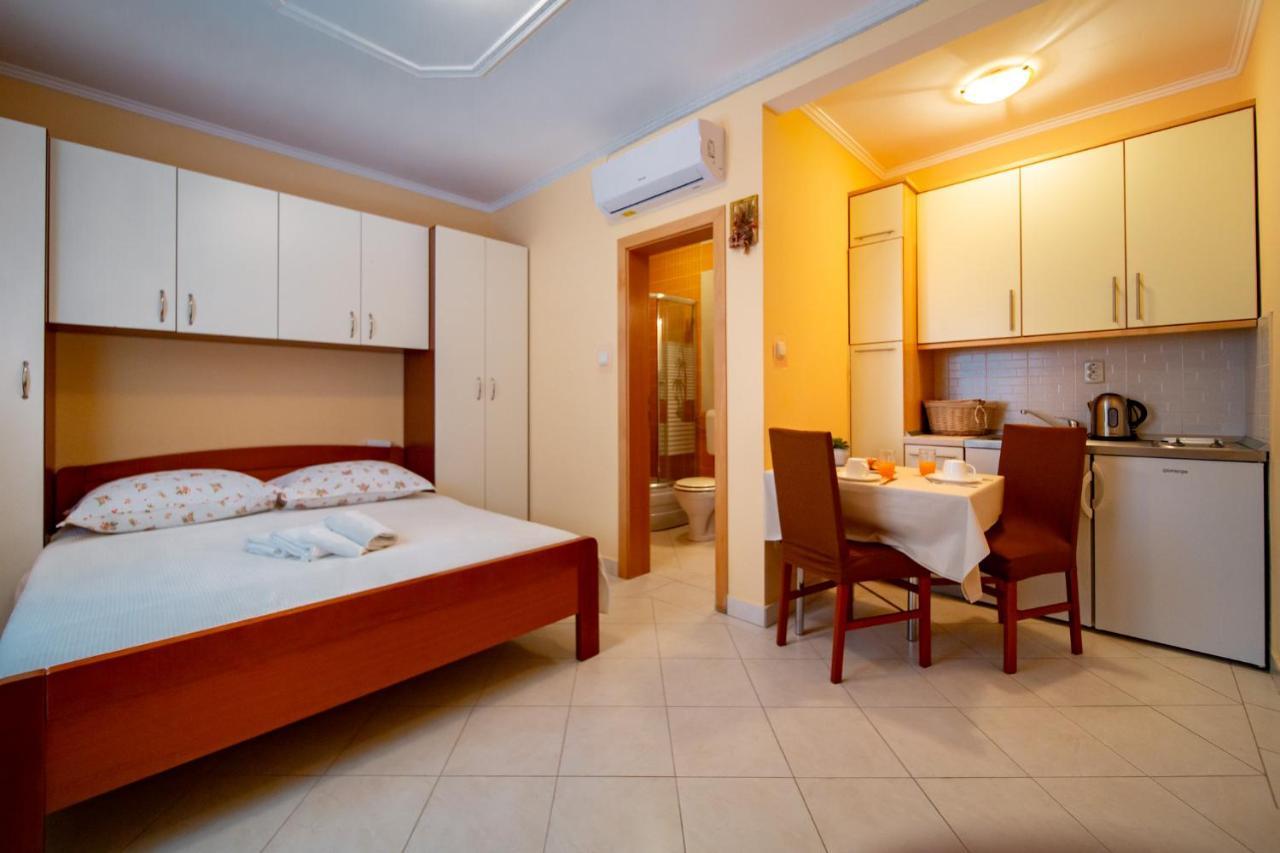 Kastell Apartments Lopar Zewnętrze zdjęcie